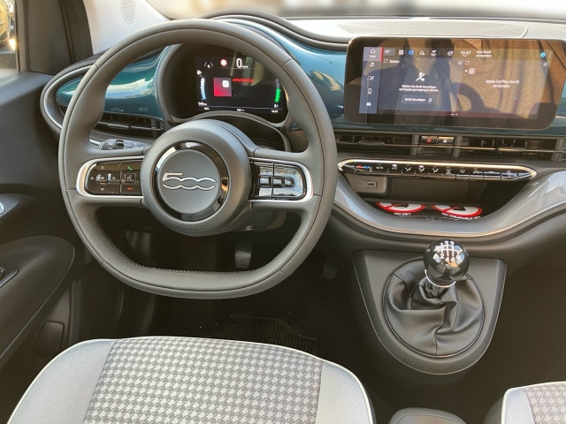 Bild 6: Fiat 500 Hybrid Hatchback