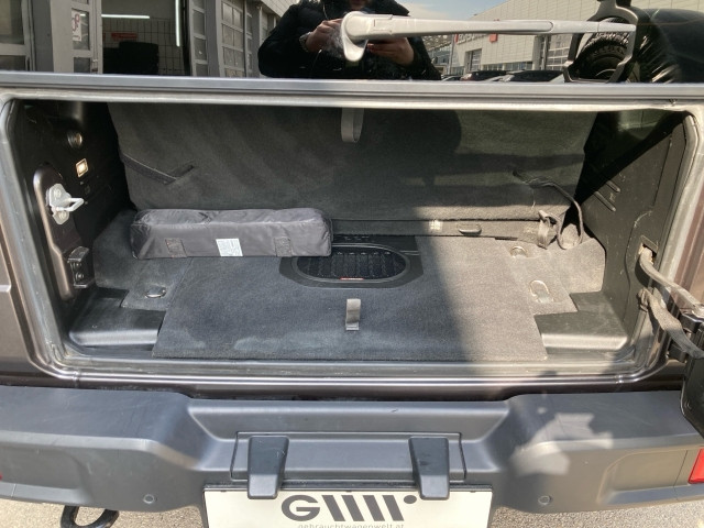 Bild 9: Jeep Wrangler Sahara 2,2