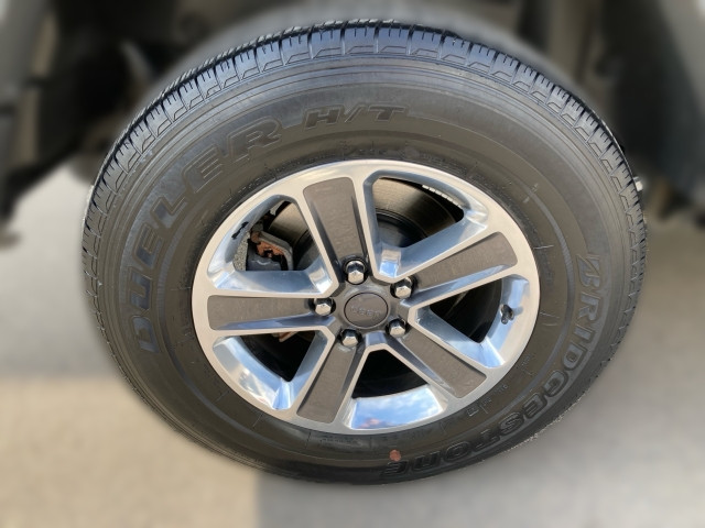 Bild 4: Jeep Wrangler Sahara 2,2