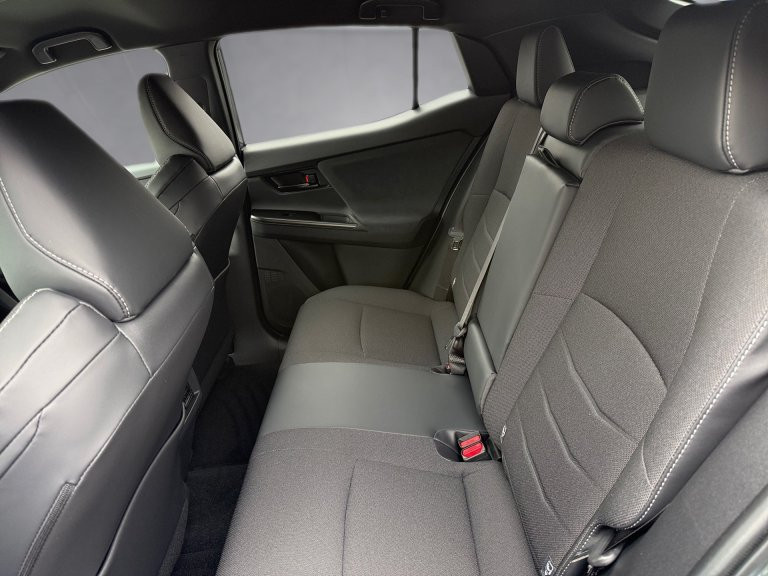 Bild 11: Toyota C-HR+  BEV 1  4x2 Teamplayer ECV