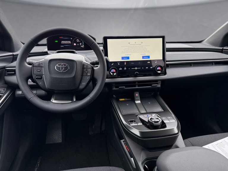 Bild 8: Toyota C-HR+  BEV 1  4x2 Teamplayer ECV