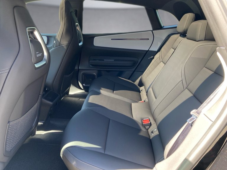 Bild 11: Polestar Polestar4 Long Range Single Motor