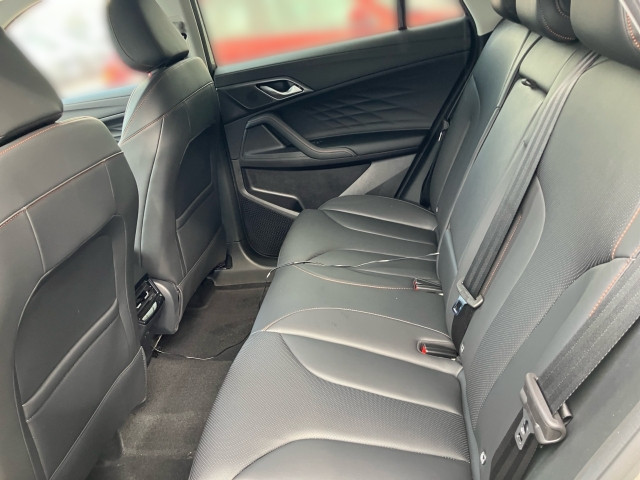 Bild 8: MG HS PHEV+ Luxury 25.5