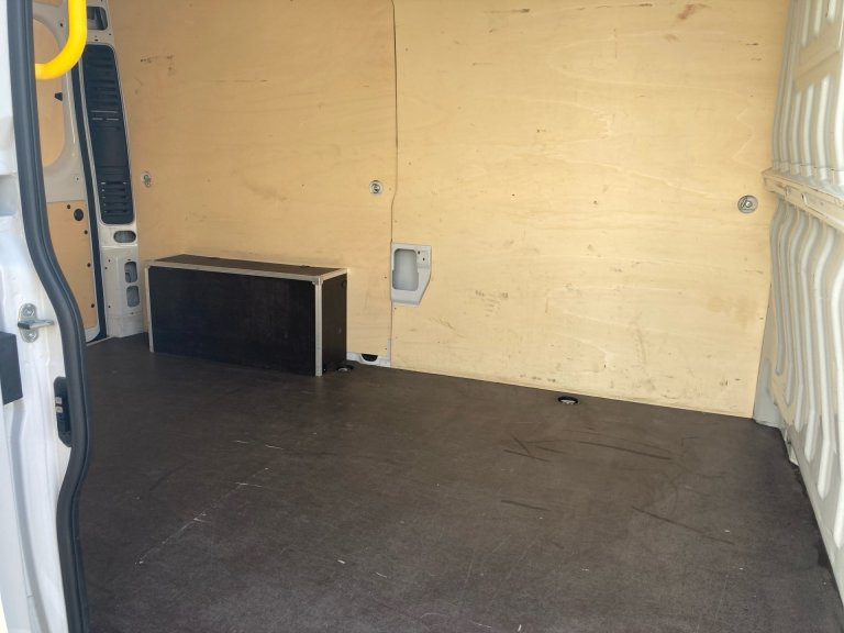 Bild 8: Fiat Ducato 30 L2H2 120