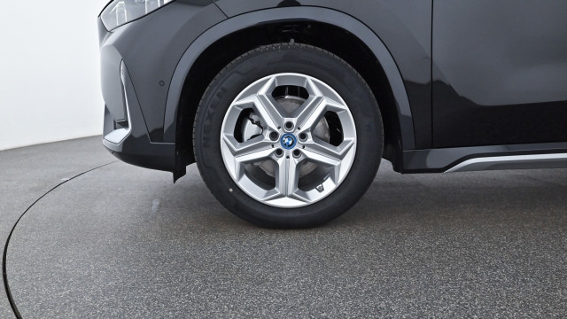 Bild 10: BMW iX1 eDrive20 U11 HB0