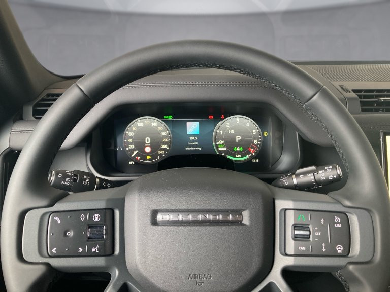 Bild 9: Land Rover Defender 110 X-Dyn. SE 300PS