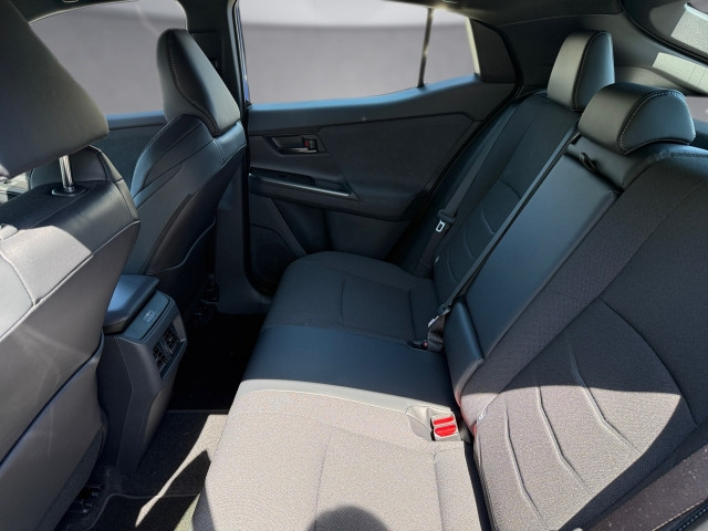 Bild 11: Toyota C-HR+  BEV 1  4x2 Active ECV