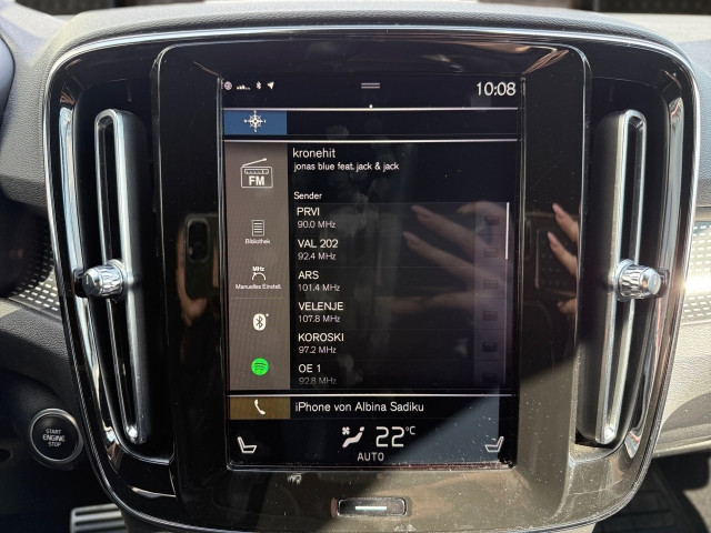 Bild 7: VOLVO PKW XC40 D3 R-Design AWD