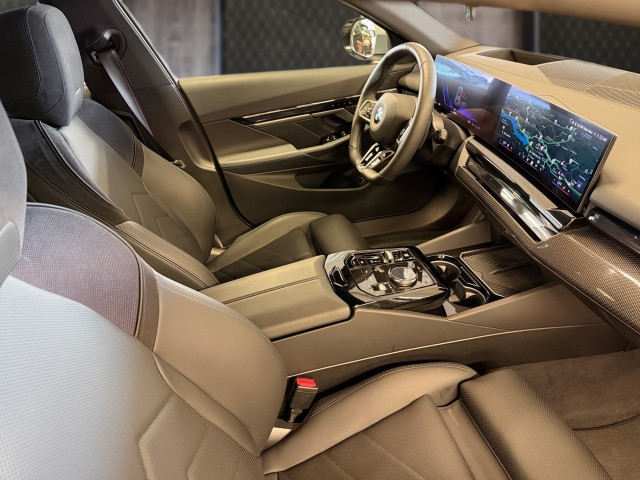 Bild 5: BMW 540d xDrive Touring G61 B57