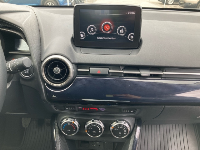 Bild 5: Mazda 2 G75 Takumi