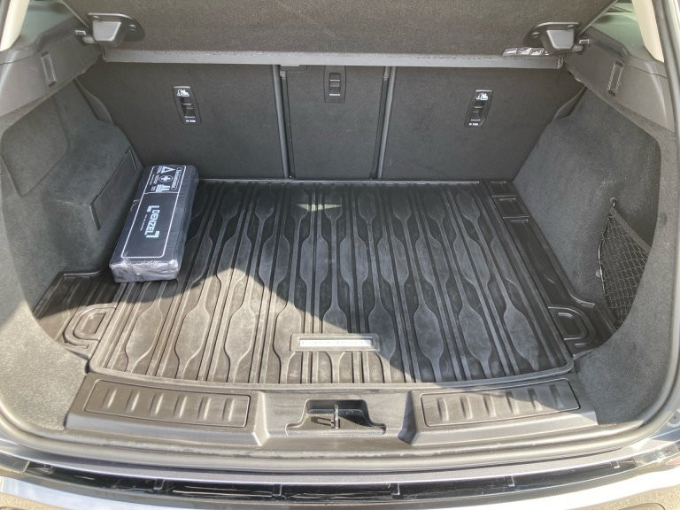 Bild 12: Land Rover Range Rover Evoque P300e PHEV AWD SE