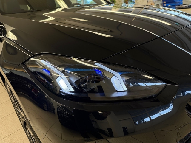 Bild 6: BMW 120 5-Türer F70 B38