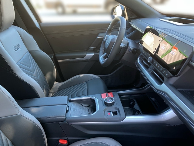 Bild 10: Jeep Compass e-Hybrid First Edition