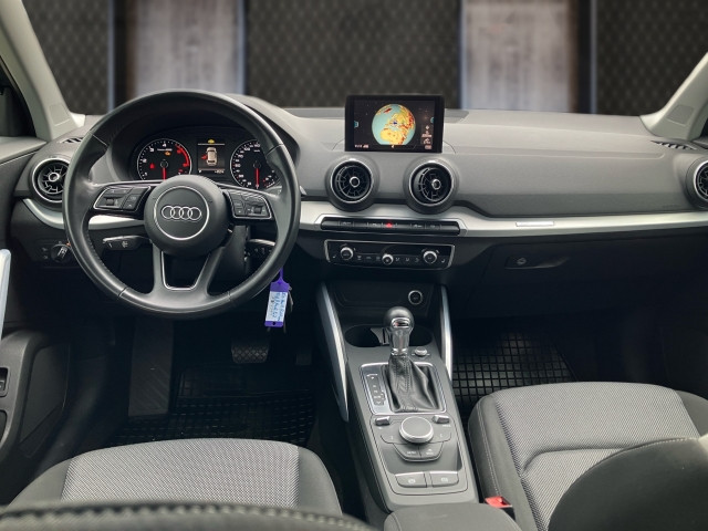 Bild 12: Audi Q2 1,6 TDI Sport S-tronic