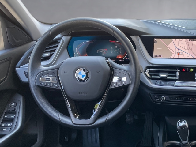 Bild 9: BMW 116i 5-Türer F40 B38