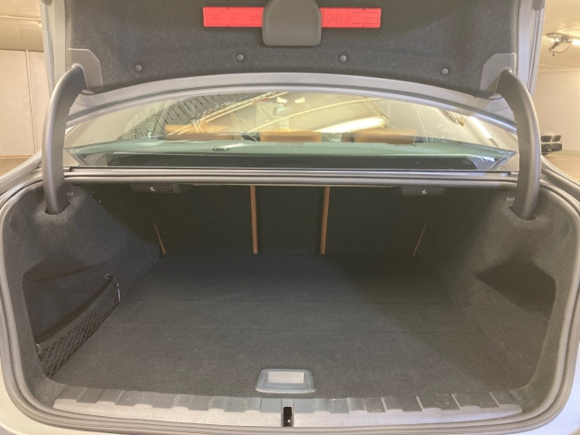 Bild 12: BMW 330e xDrive Limousine MX G20