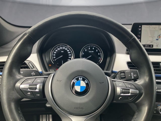 Bild 9: BMW X1 sDrive18i F48