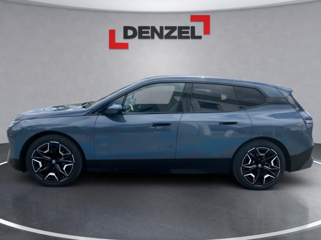 Bild 1: BMW PKW i-Serie iX xDrive40 I20 XE2