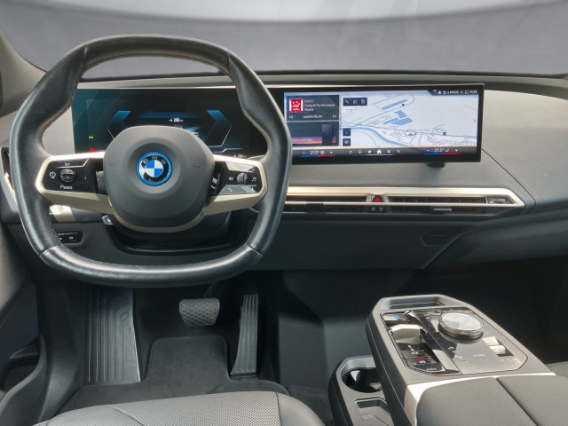 Bild 4: BMW PKW i-Serie iX xDrive40 I20 XE2
