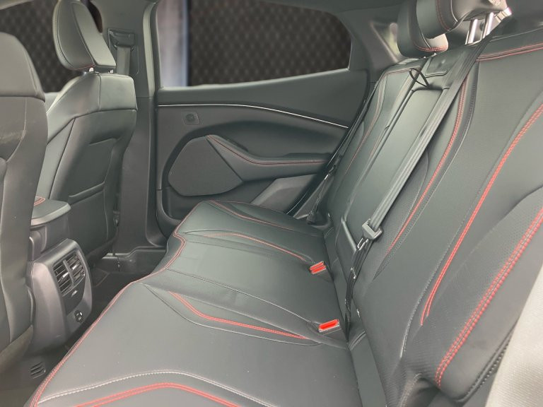 Bild 8: Ford Mustang