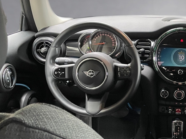 Bild 9: Mini One F56 B38