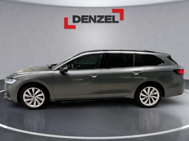 Bild 1: Skoda Superb Kombi 1,5 TSI