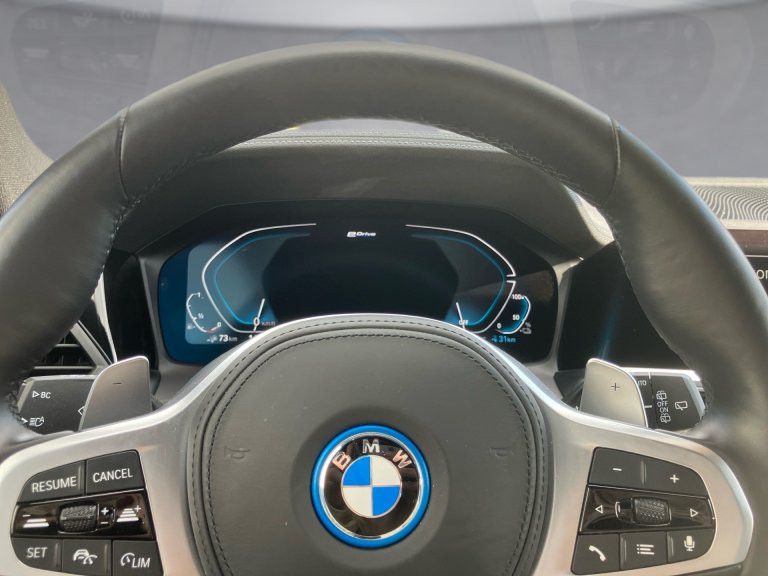 Bild 7: BMW 330e xDrive Touring G21 XB1