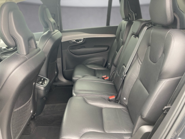 Bild 11: VOLVO PKW XC90 B5 AWD Momentum
