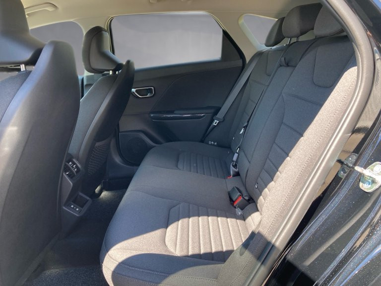Bild 11: Kia K4 HB/SILBER/1.0 TGDI/DCT7 48V/115/MY26