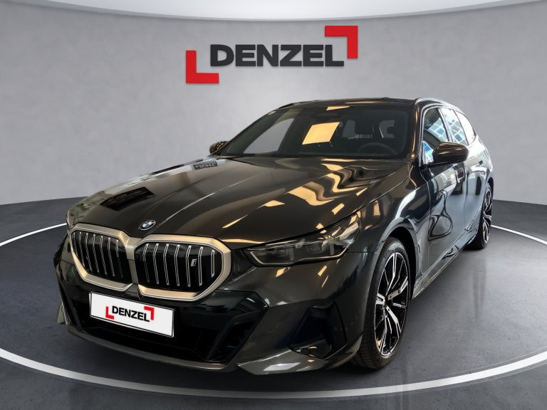 Bild 1: BMW i5 xDrive40 Touring