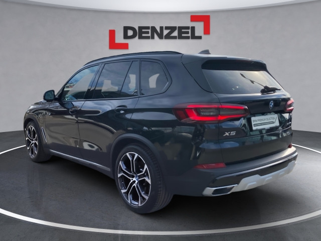 Bild 2: BMW X5 xDrive45e PHEV Aut.
