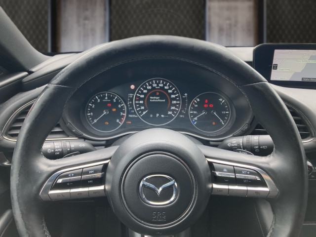 Bild 1: Mazda 3 Skyactiv-G122