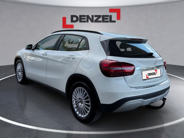 Bild 2: Mercedes GLA 200d 4MATIC