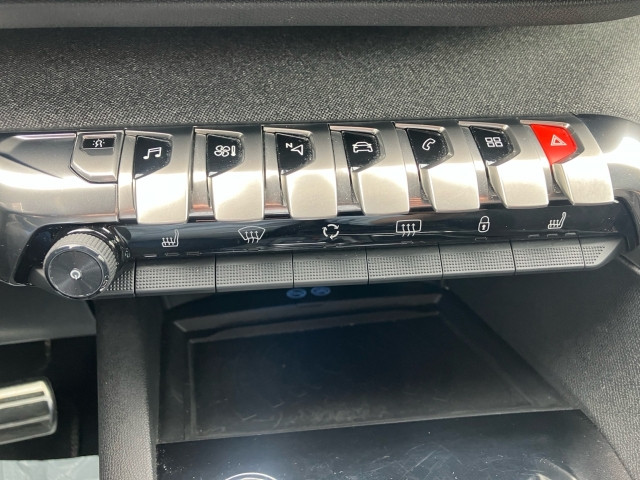 Bild 13: Peugeot 5008 Diesel 1.6 BlueHDI 120 S&S EAT6 GT Line