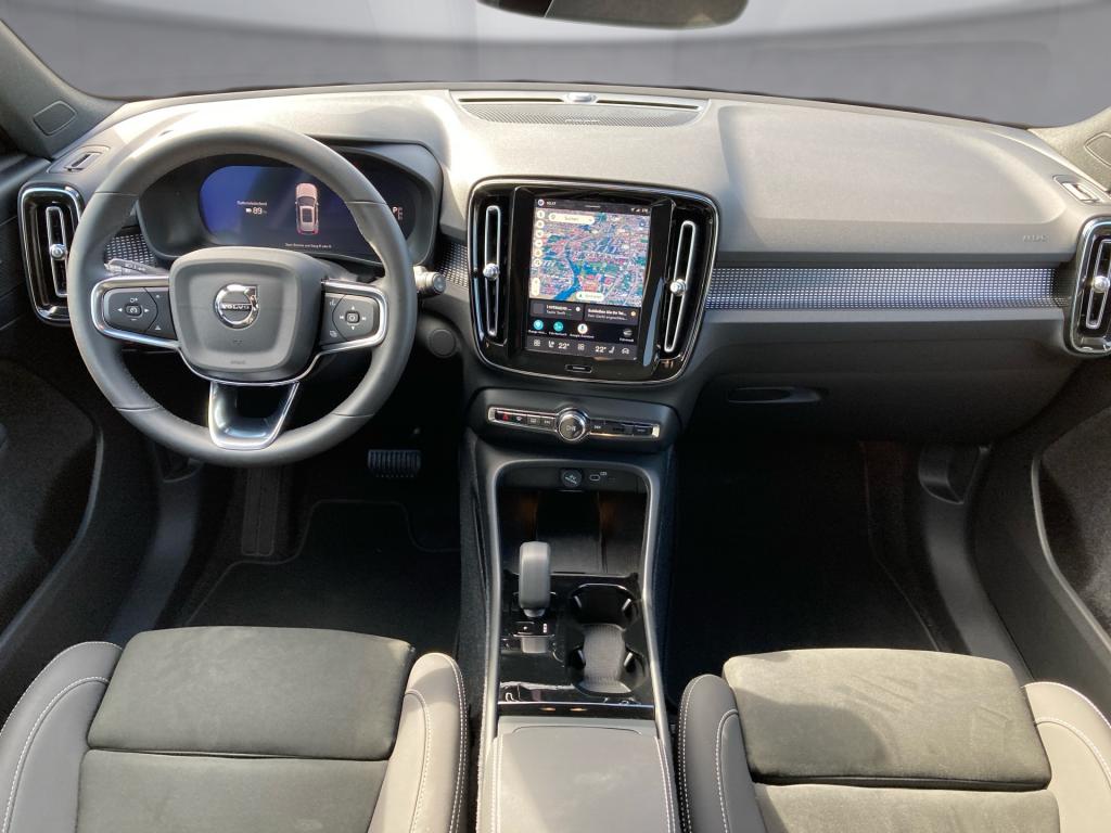 Bild 8: VOLVO PKW EX40 Single Motor Extended Range Plus Black Edition