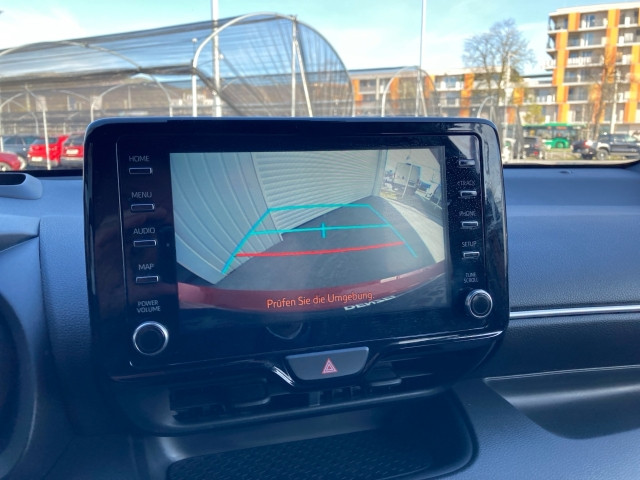 Bild 13: Toyota Yaris - 1,5 l Hybrid, 5-türig, Style