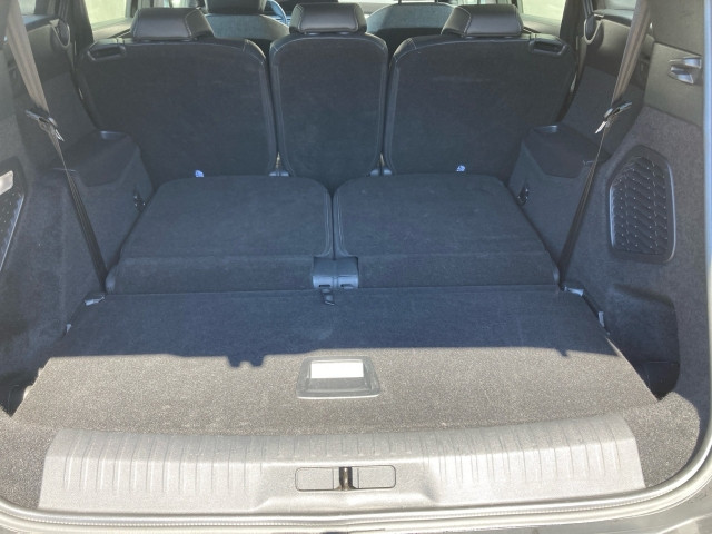 Bild 12: Peugeot 5008 Allure Hybrid 145 e-DCS6