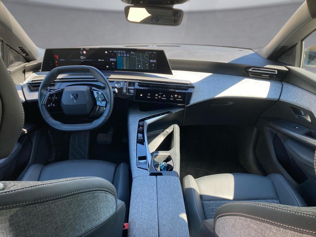 Bild 8: Peugeot 5008 Allure Hybrid 145 eDCS6