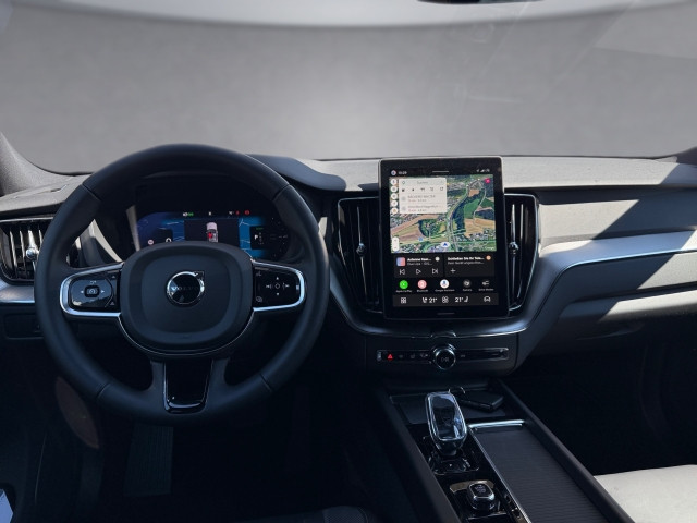 Bild 8: VOLVO PKW XC60 Black Edition Plus, T6 eAWD Plug-in Hybrid, Elektrisch/