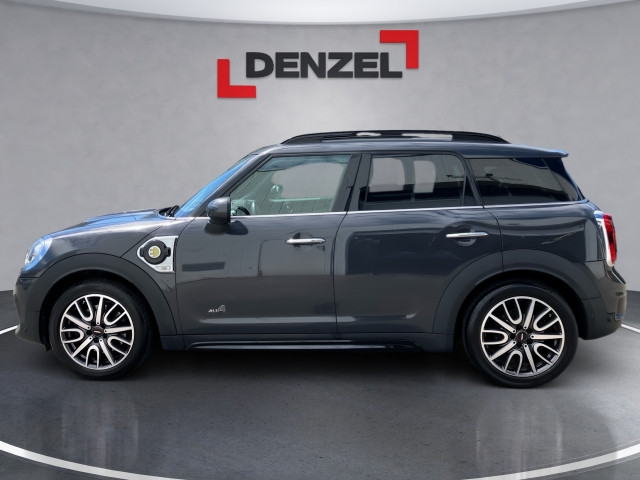Bild 1: Mini Cooper S E ALL4 Countryman F60