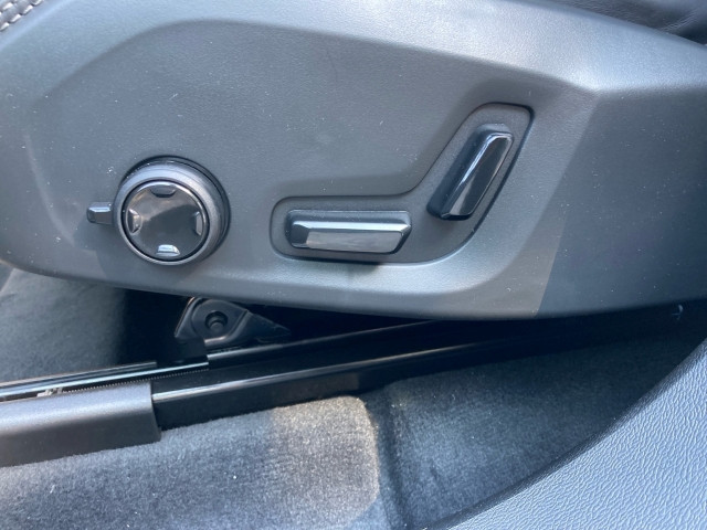 Bild 14: VOLVO PKW XC60 Black Edition Ultra, T6 AWD Plug-in Hybrid, Elektrisch/