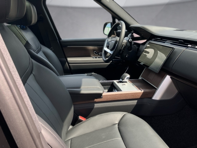 Bild 7: Land Rover Range Rover P460e Autobiography
