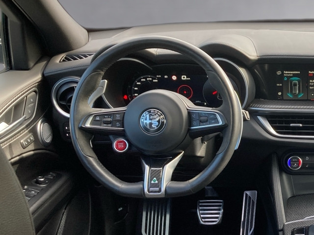 Bild 9: Alfa Stelvio Quadrifoglio