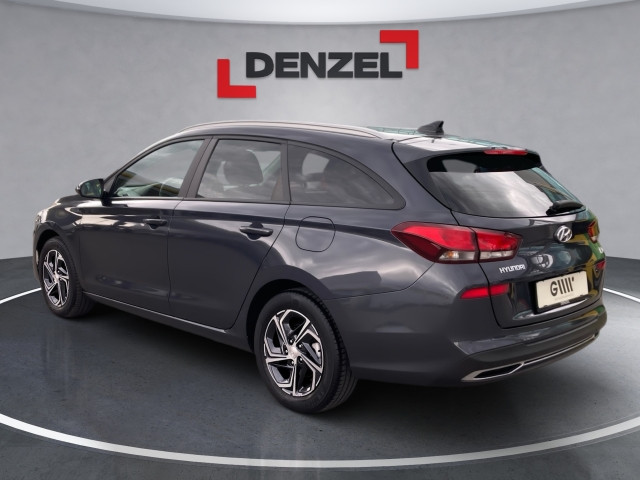 Bild 2: Hyundai i30 CW 1,6 CRDi Tren