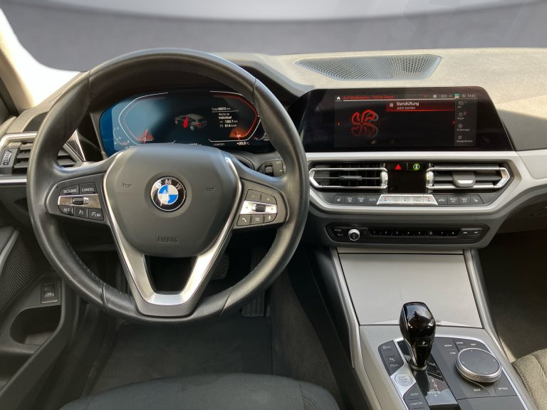 Bild 8: BMW 318i Touring G21