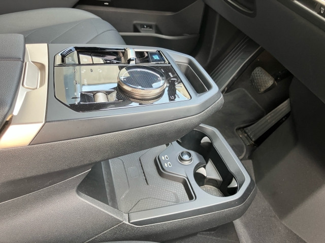 Bild 8: BMW iX xDrive40 I20 XE2