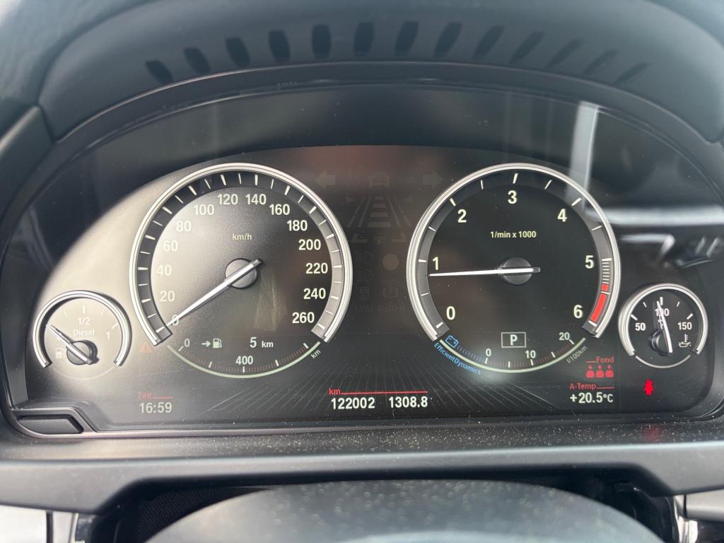 Bild 13: BMW X5 xDrive25d F15 B47