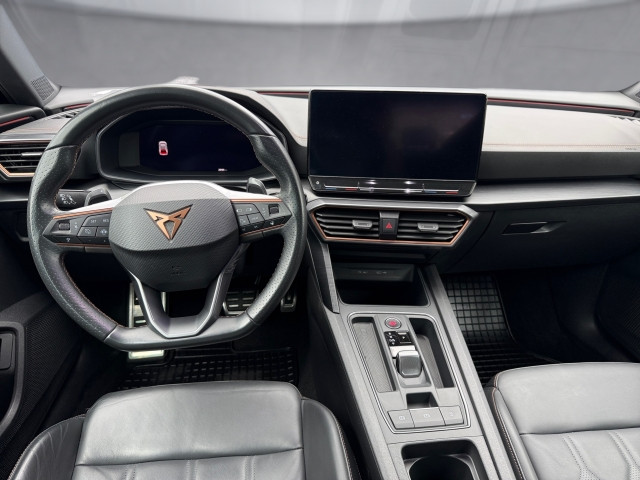 Bild 8: CUPRA Formentor 1,4 DSG e-Hybrid