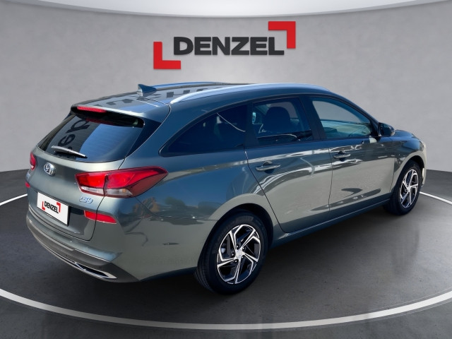 Bild 9: Hyundai i30 Kombi 1,6 CRDi GLS