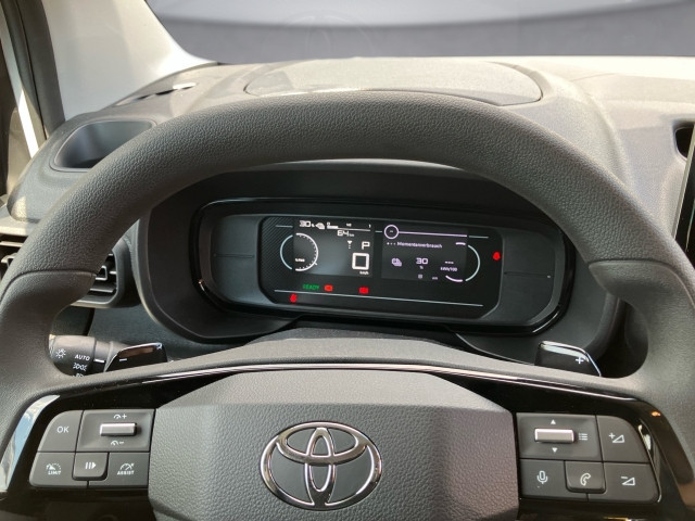 Bild 9: Toyota Proace City BEV 50 kWh, ProWork L2